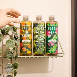 FAITH -IN- NATURE - Shampoo - Dragon fruit
