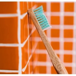 HYDROPHIL - PROFESSIONAL Bambuszahnb�rste - Soft