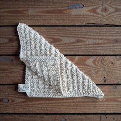 LAVINIA PEELING - Peeling washcloth of organic raw cotton