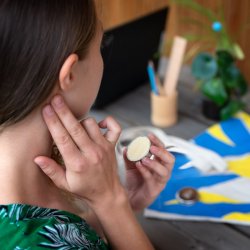 UDGR - Lamazuna - kologisk Solide Parfume Refill - Pine Needles and wood Notes