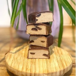 DATOVARER BEDST F�R 25.04.2026 - PULSIN - Proteinbar glutenfri Cookie Dough