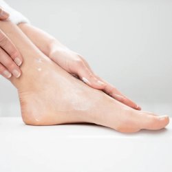 endro cosmtiques - BIO foot cream 