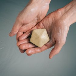 HYDROPHIL - Organic solid Shampoo for normal hair - Birke