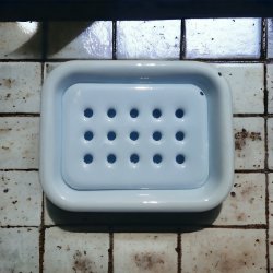KLAR - Enamel luxury soap tray - Baby Blue
