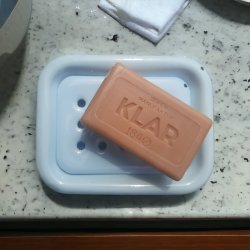 KLAR - Enamel luxury soap tray - Baby Blue