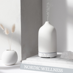 NORDIC WELLNESS - Ceramic aroma diffuser - White
