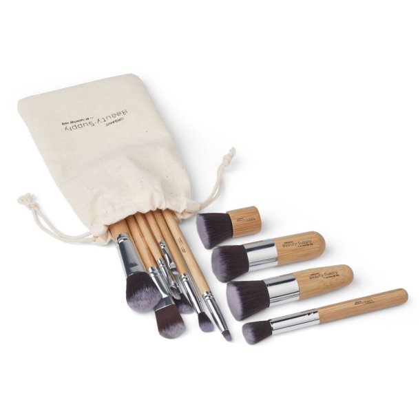 ORGANIC Beauty Supply - Makeup brush set with bamboo shaft