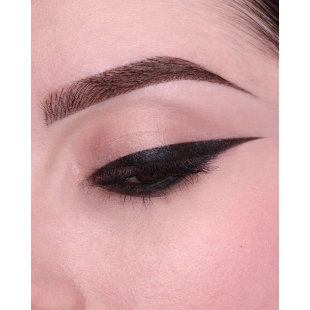 puroBIO Cosmetics - Long Lasting anniversary eye pencil black 01