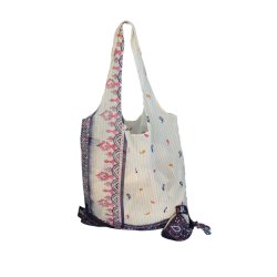 Rice &amp; Carry - Furoshiki Folde Pose